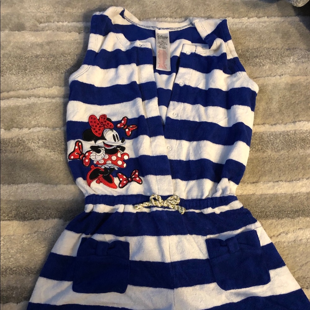 Disney’s Mini Mouse Terry Cloth Cover up Size 7/8